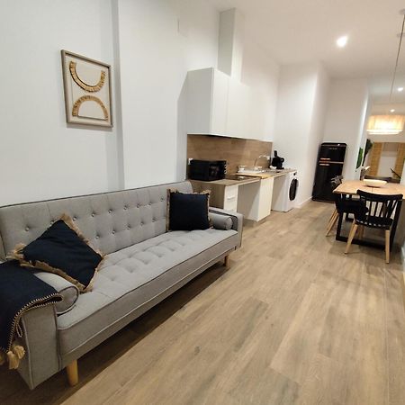 Travel Habitat Mediterranean Suites บาเลนเซีย ภายนอก รูปภาพ