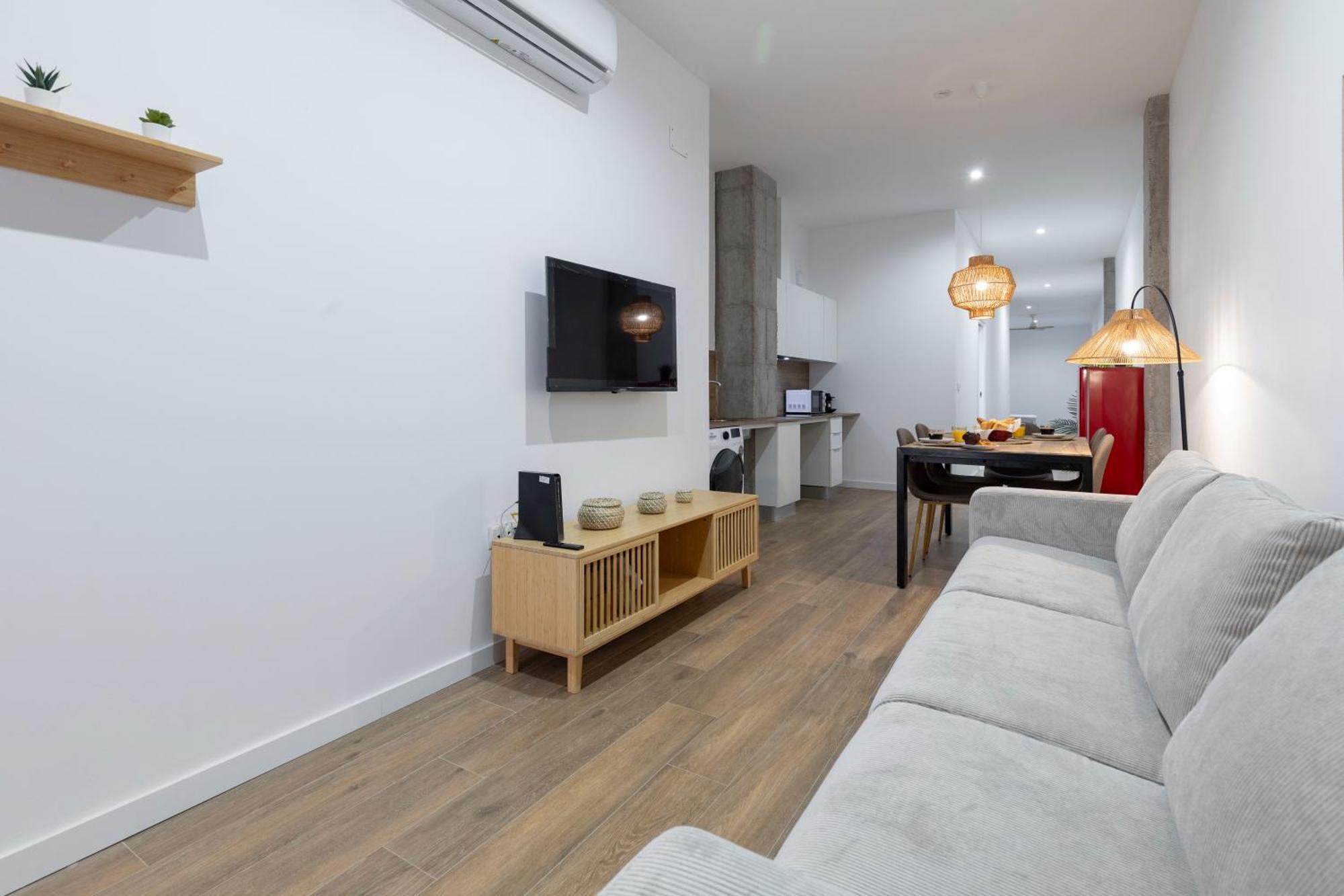 Travel Habitat Mediterranean Suites บาเลนเซีย ภายนอก รูปภาพ