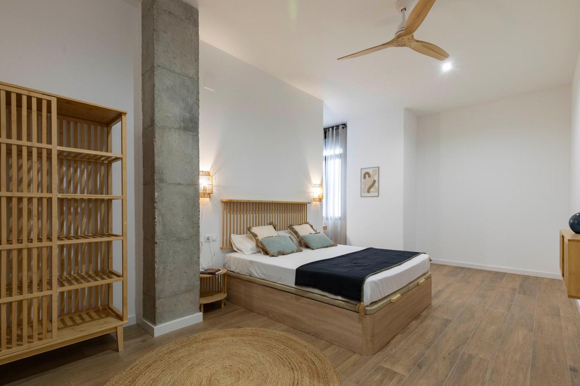 Travel Habitat Mediterranean Suites บาเลนเซีย ภายนอก รูปภาพ