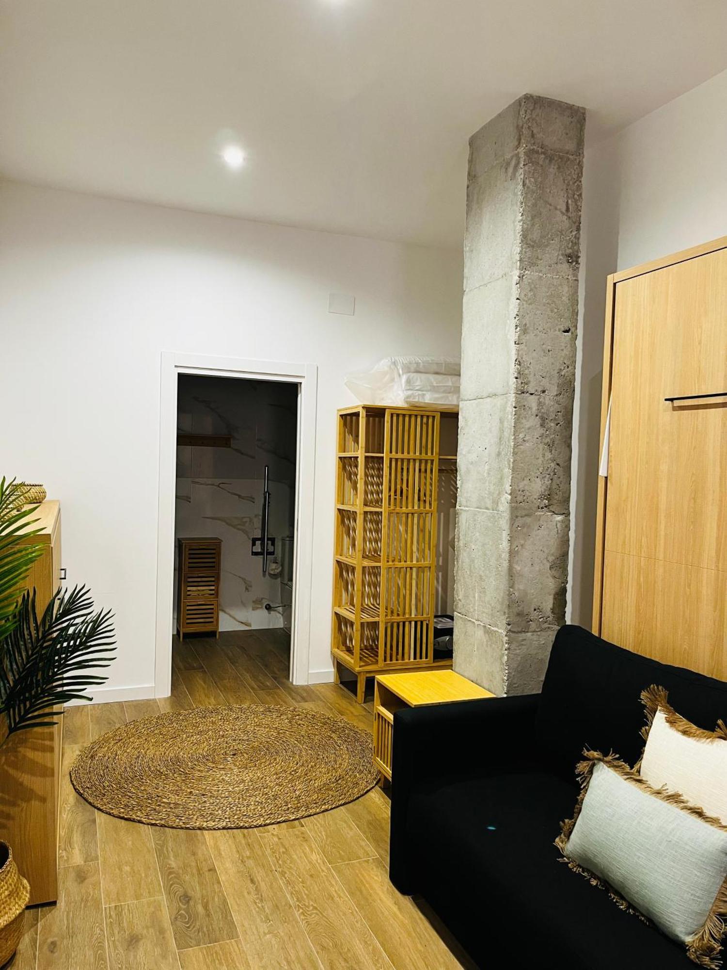 Travel Habitat Mediterranean Suites บาเลนเซีย ภายนอก รูปภาพ