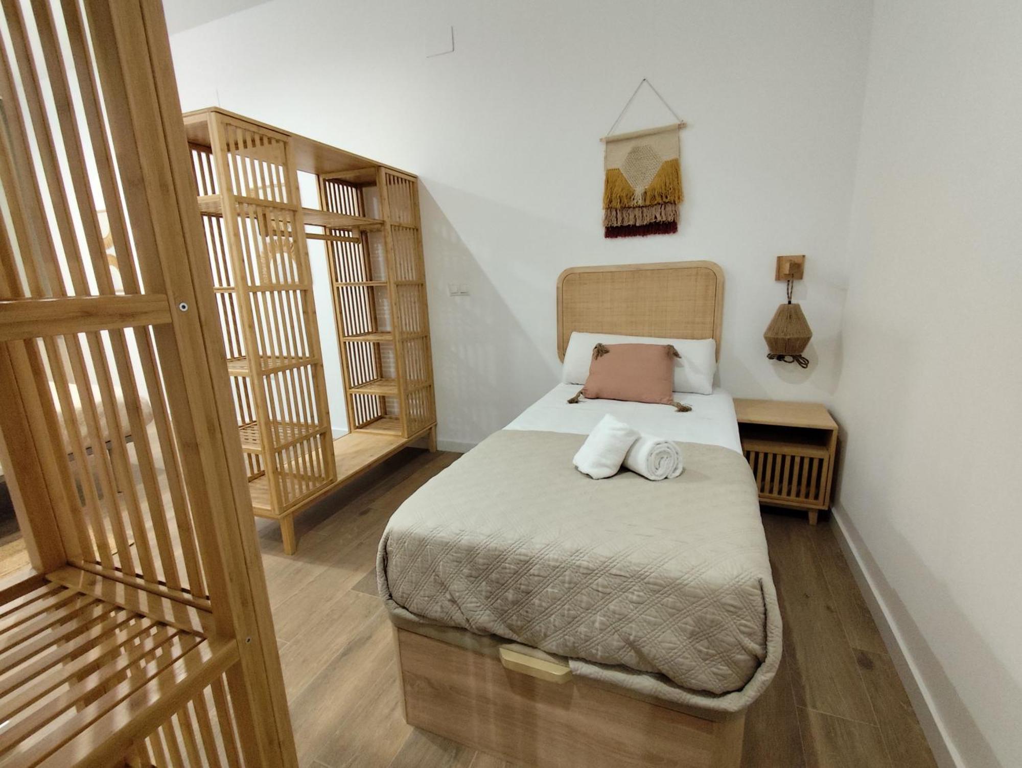 Travel Habitat Mediterranean Suites บาเลนเซีย ห้อง รูปภาพ